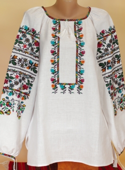 Ручна вишивка - блузка кольорова сокальська